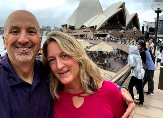 Kimberly Walker e seu marido, Mark, deixaram os Estados Unidos em 2018 para viajar pelo mundo juntos