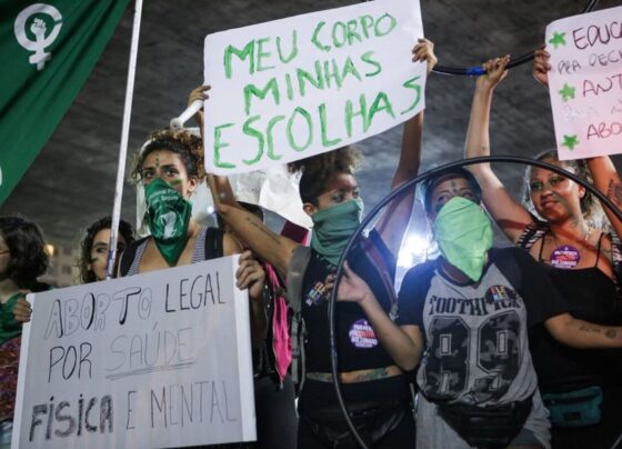 protesto a favor da legalização do aborto em são paulo