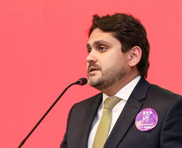 juscelino filho ministro das comunicações