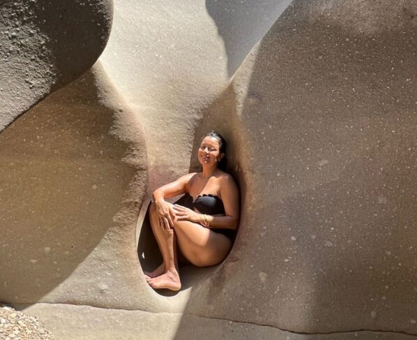 Daniela Filomeno no Vale da Lua, um dos cartões-postais da Chapada dos Veadeiros