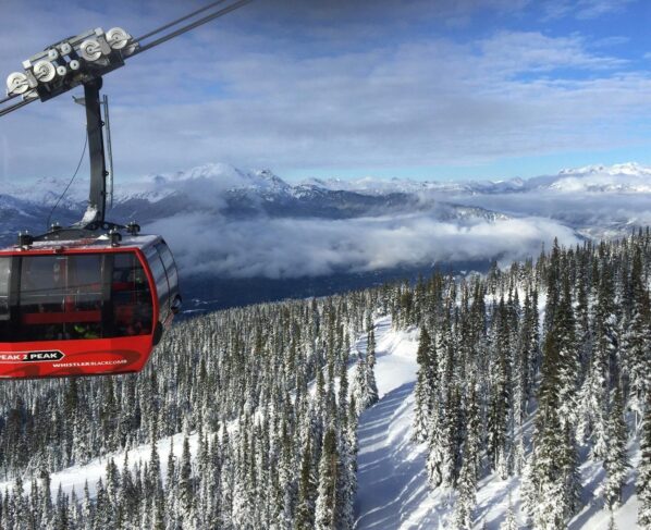 A duas horas de Vancouver, Whistler Blackcomb é um dos maiores e mais famosos destinos de esqui do Canadá