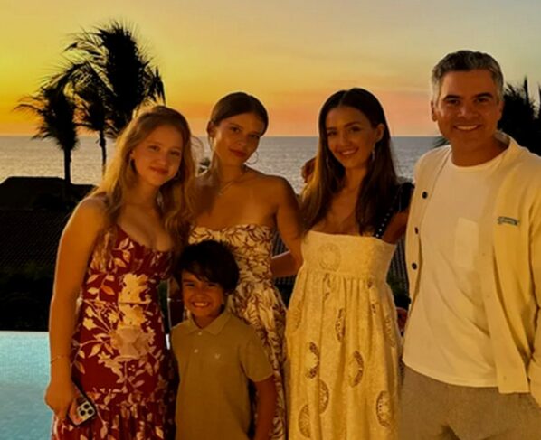 Jessica Alba e sua família